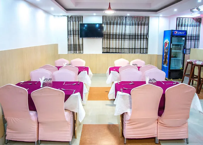 Hotel Oyo 123 Plaza 3*